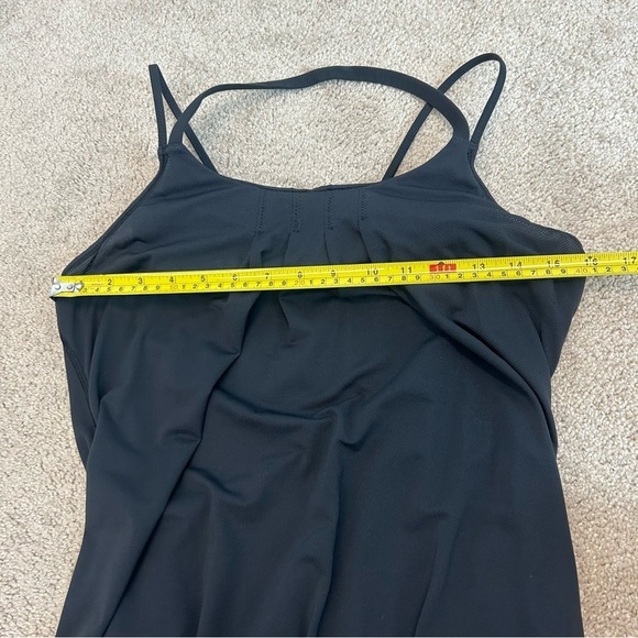 LULULEMON black Flow & Go Tank Strappy Sz 6 - Picture 9 of 11